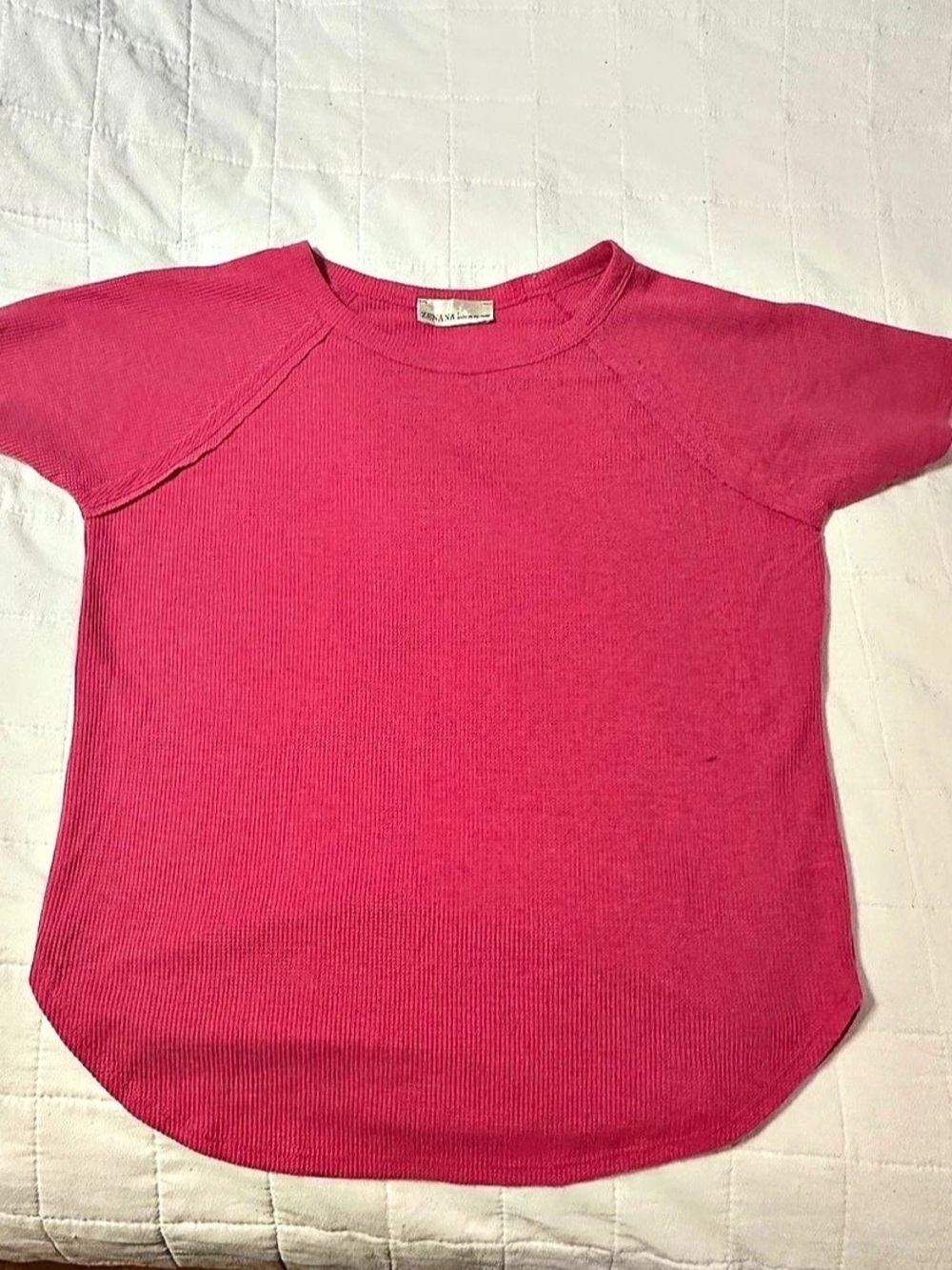 Zenana Short Sleeve Textured Top in Pink Size Large Like New